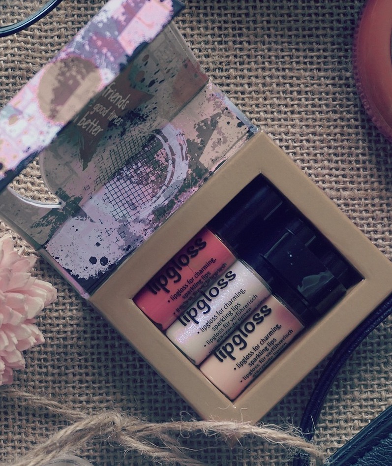 Jojoba Glaze super emollient for hair and skin care