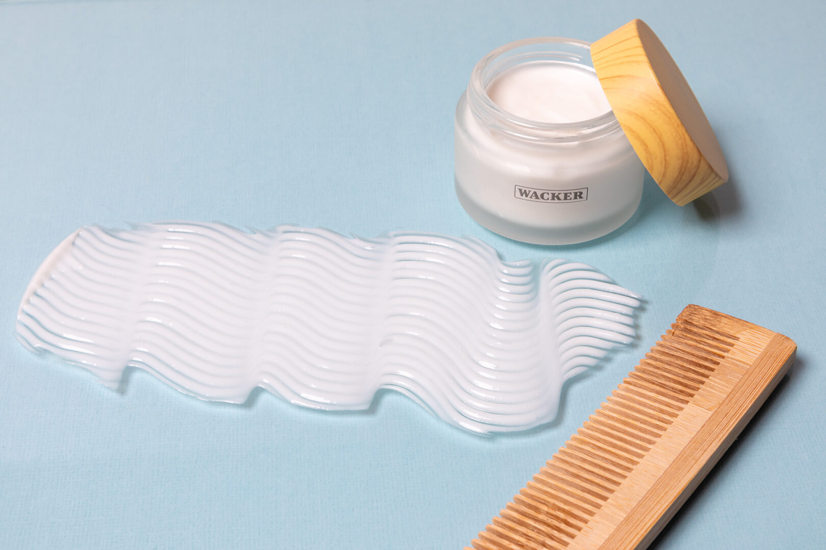 WACKER at in-cosmetics Global: Introducing the Mobile Beauty Lab